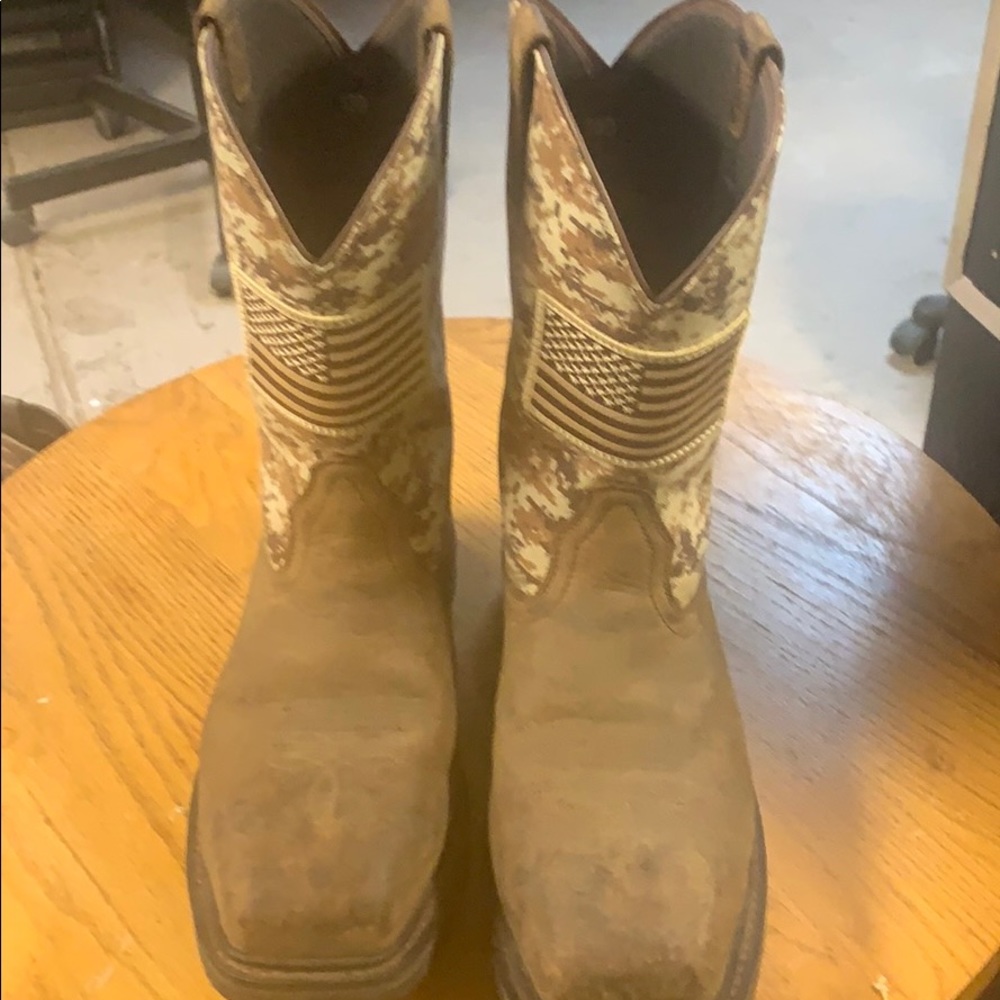 Ariat PATRIOT size 13D steel toe boots